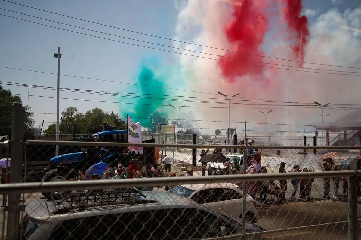 Sheinbaum inaugura tren al AIFA