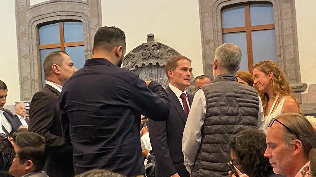 Javier López Casarín asume presidencia de la AALMAC con agenda social