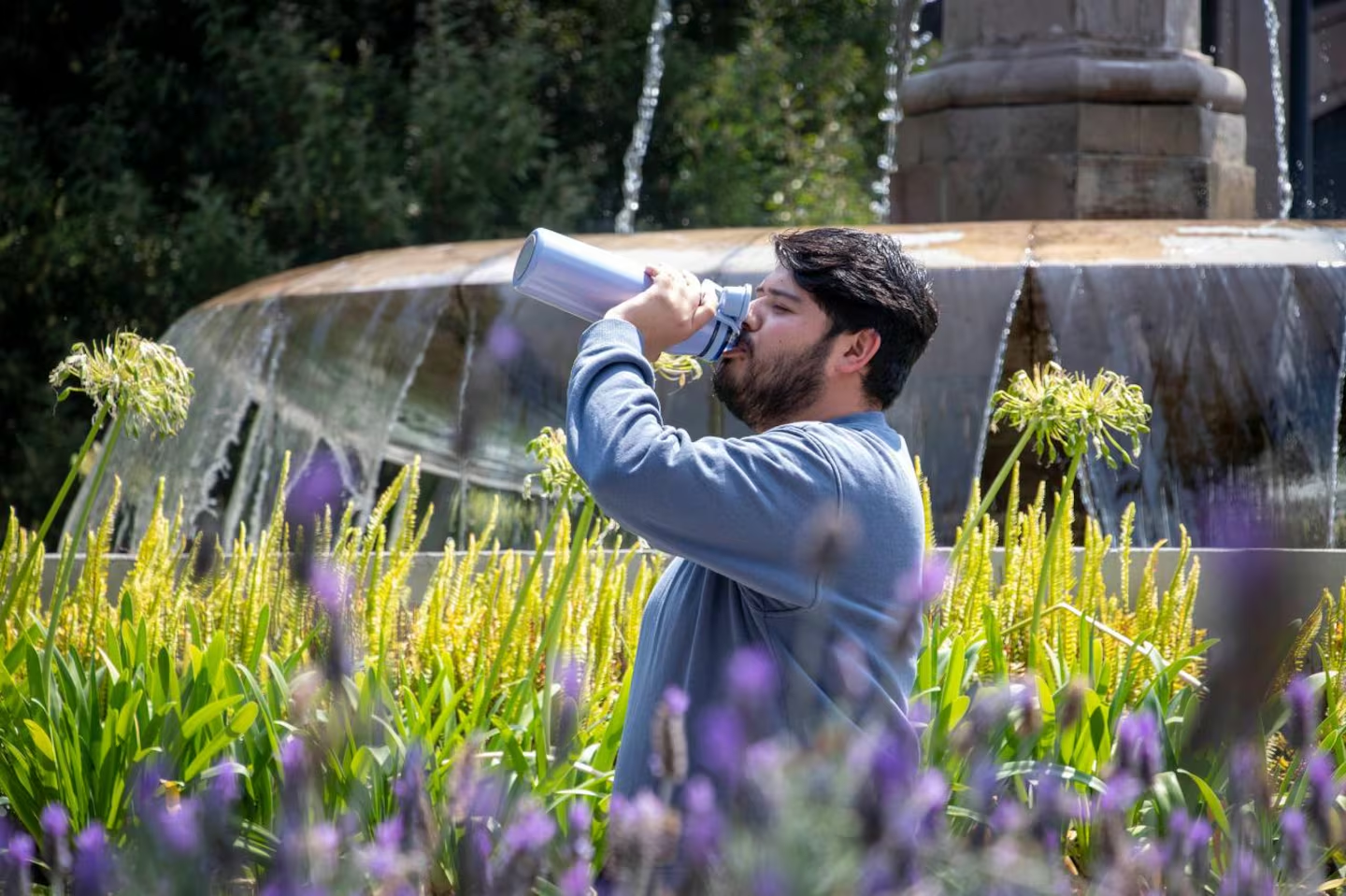 Edomex advierte riesgos por calor y llama a reforzar medidas de hidratación y prevención