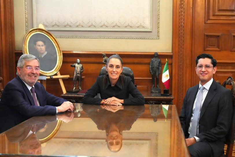 Roberto Velasco, nuevo Secretario de Relaciones Exteriores