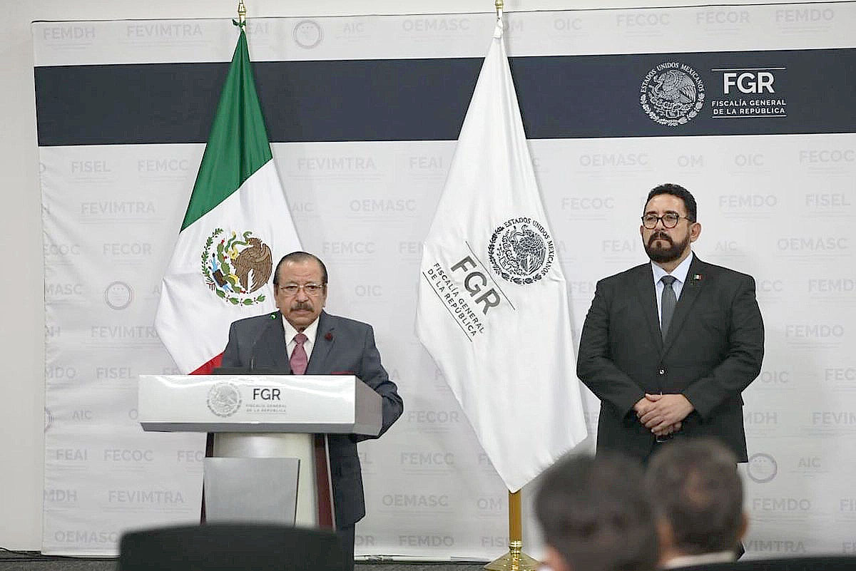 FGR: no hay evidencia para detención provisional de 10 funcionarios solicitada por EU; exigirá más pruebas