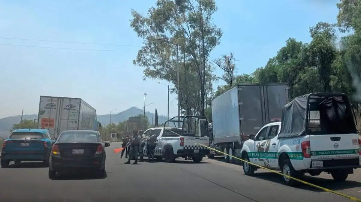 Matan a trailero por oponerse a asalto en Cuautitlán Izcalli