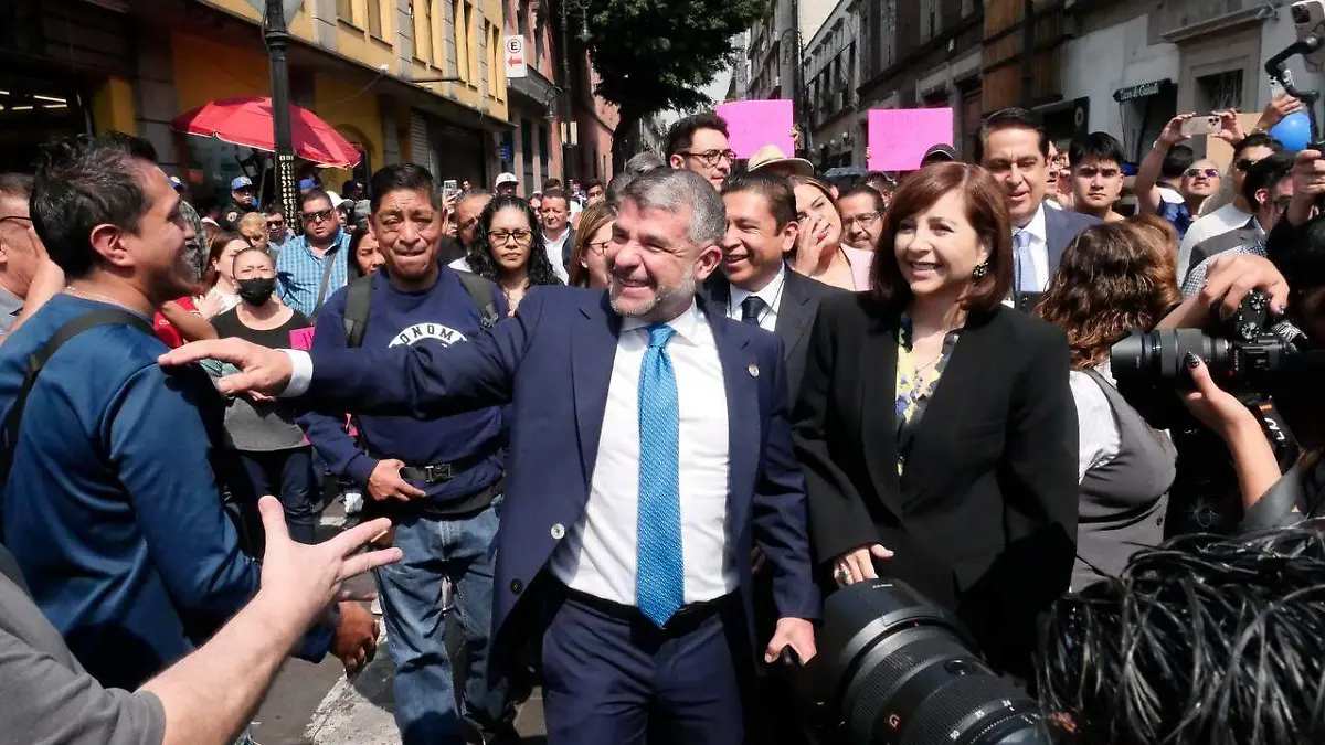 Mauricio Tabe arremete contra el “centralismo” en seguridad durante su comparecencia en el Congreso
