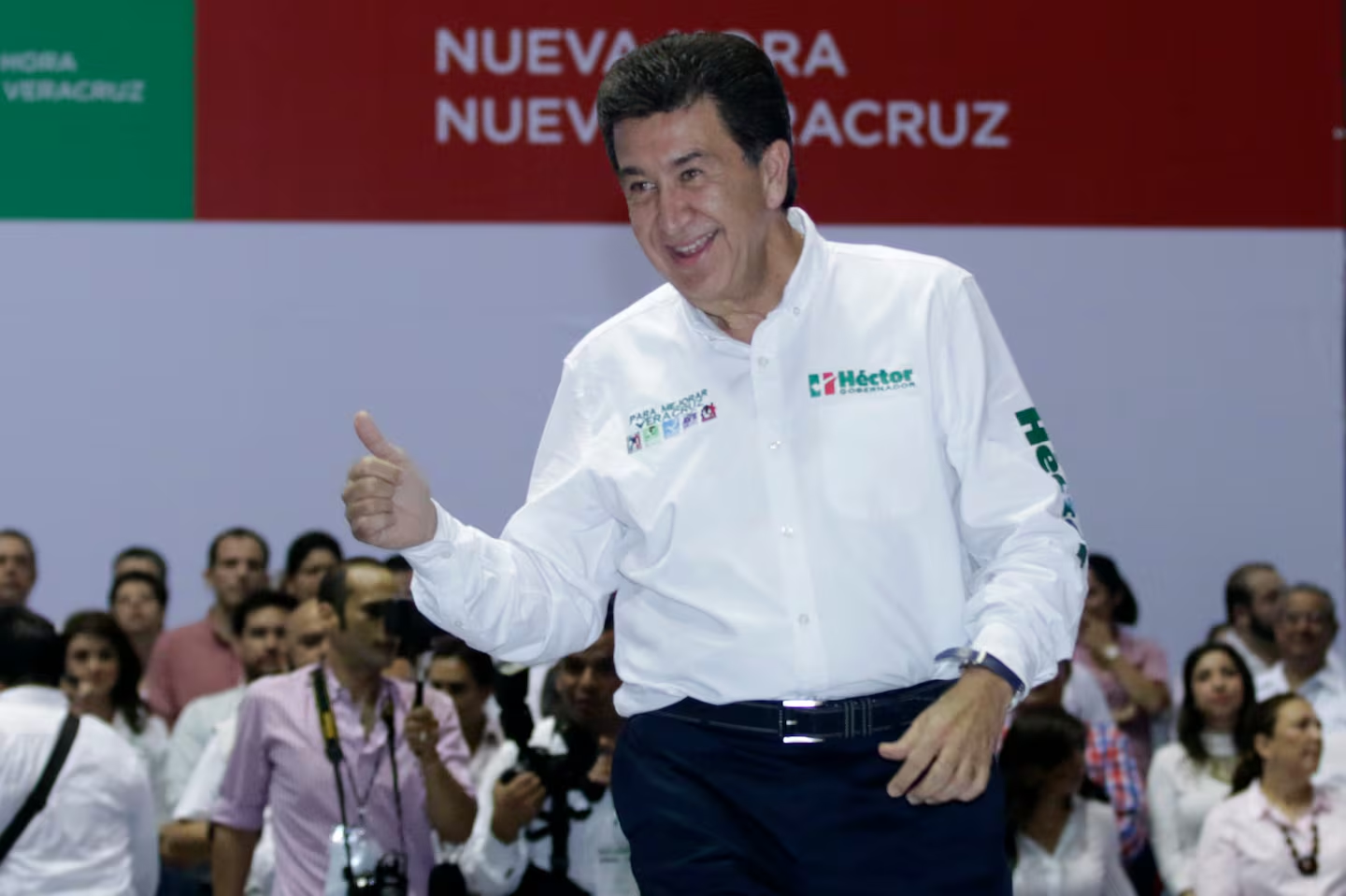 Siguen renuncias en PRI; se va Héctor Yunes; “Alito” se ha adueñado del tricolor, acusa