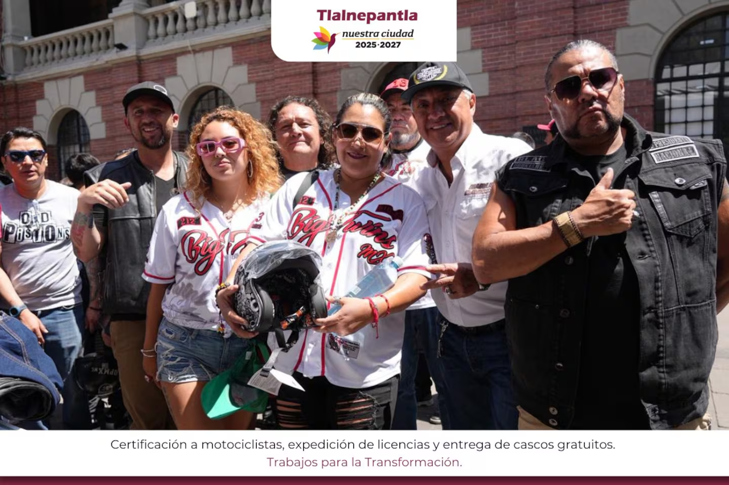 Tlalnepantla realiza jornada de certificación para motociclistas y entrega cascos gratuitos