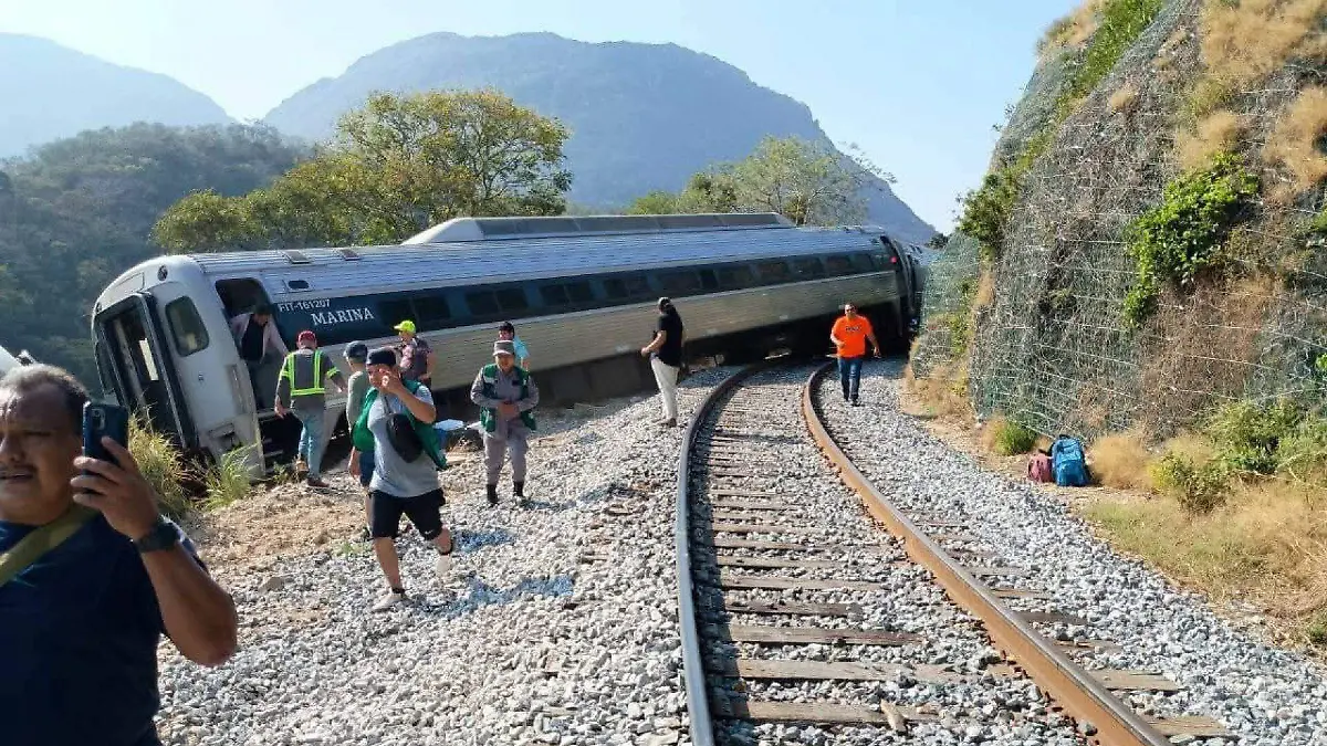 Trazo de zona de curvas de Tren Interoceánico será modificado tras accidente: Sheinbaum