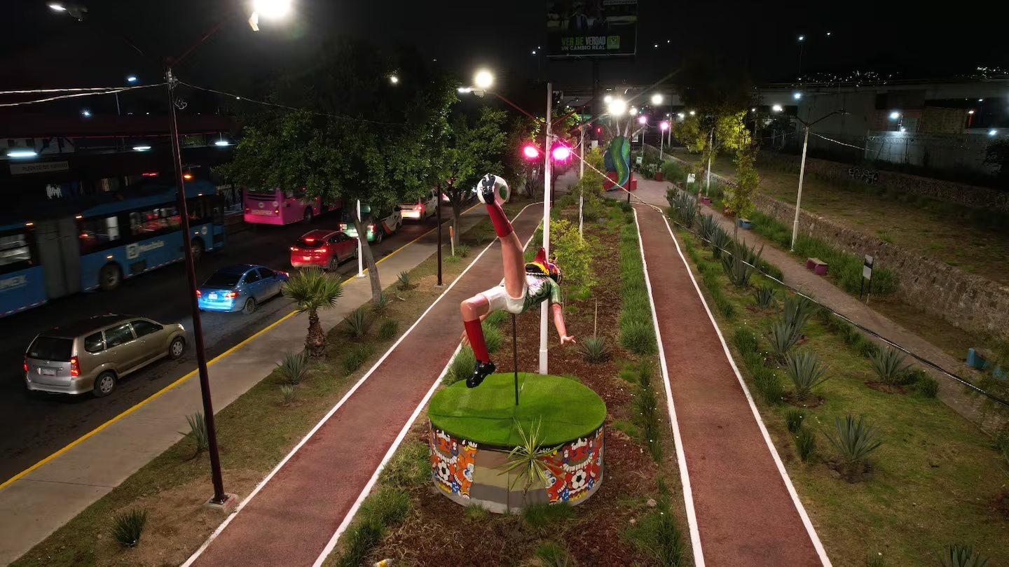 Ecatepec transforma la México- Pachuca con Sendero Seguro