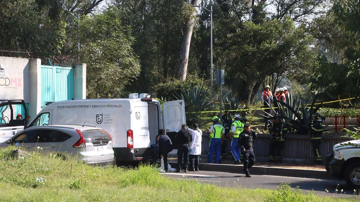 ¡Tormentón fatal! Fallece hombre tras ser arrastrado por la corriente en Chalco