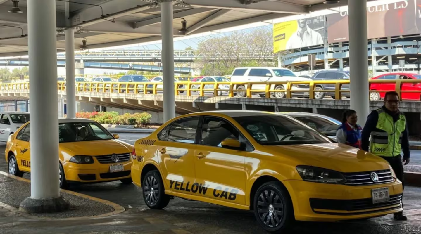 Desmienten taxistas del AICM descuentos en tarifas