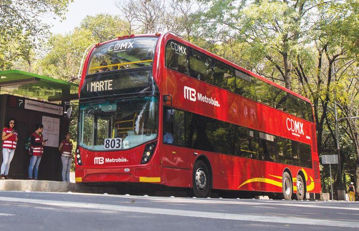Metrobús cumple 21 años y proyecta flota 100% eléctrica en cinco años