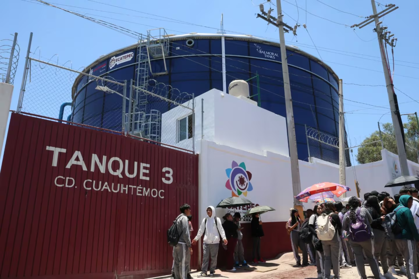 Alcaldesa de Ecatepec inaugura Tanque para almacenar más de 5 millones de litros de agua potable