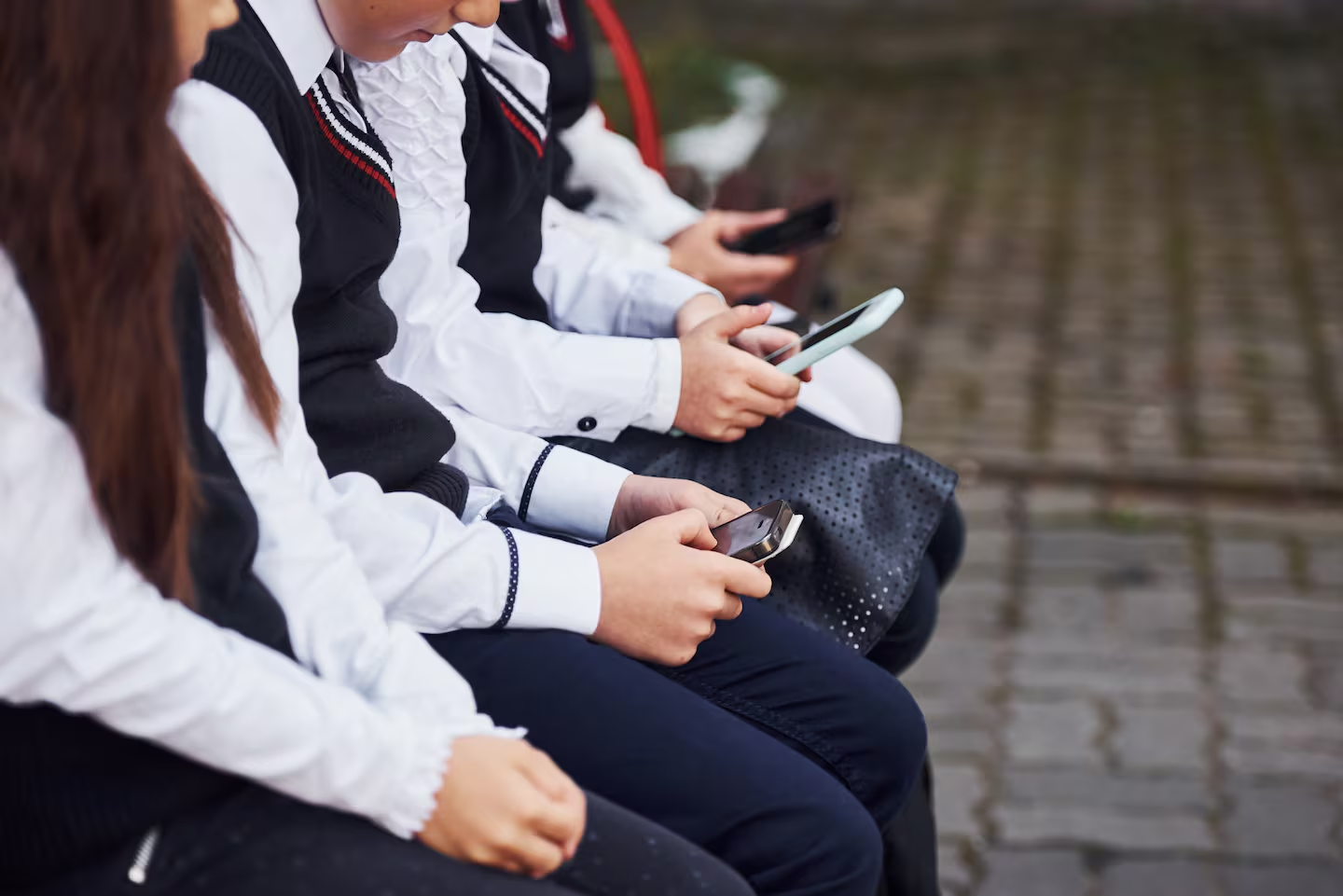PAN celebra que regulación de celulares en escuelas ya es parte de la agenda nacional