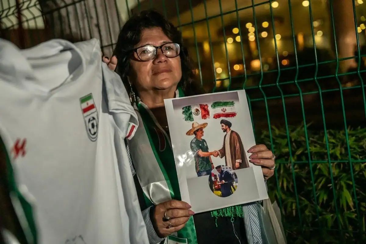 LA CHINACA/ México da tremenda despedida a Irán del mundial 2006, tras eliminación política del torneo