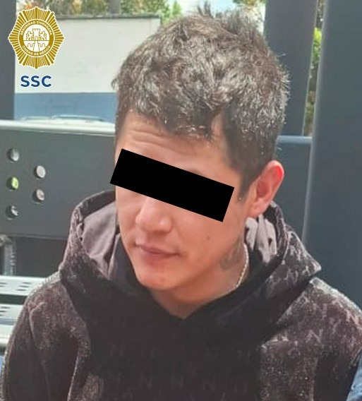 Les cae la chota con disfraces tipo comando de asalto