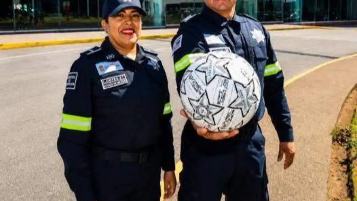 Edomex desplegó casi tres mil policías y 334 vehículos para el partido México vs Inglaterra