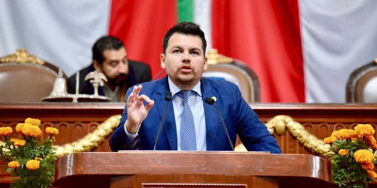 Acusa Raúl Torres intento de cambiar reglas para Diputación Migrante
