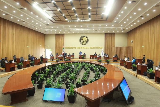Partidos políticos reciben casi 4 mil mdp para lo que resta de 2026