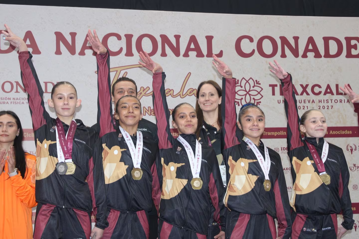 Se entregan más de 33.7 millones de pesos en apoyos, estímulos y becas al deporte mexiquense
