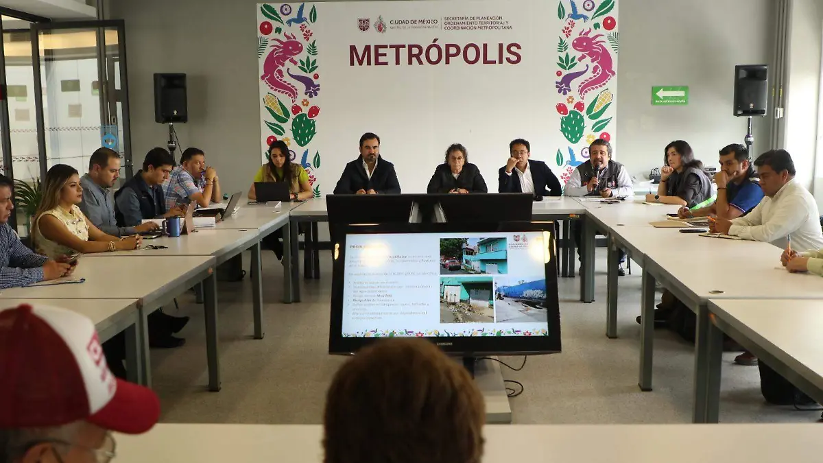 Vecinos de Santa Martha Acatitla logran mesas de trabajo para mejorar su comunidad