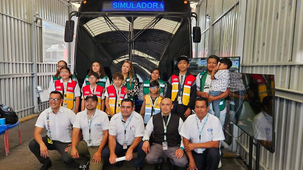 Enseña Grupo CISA a niños la responsabilidad de conducir transporte público