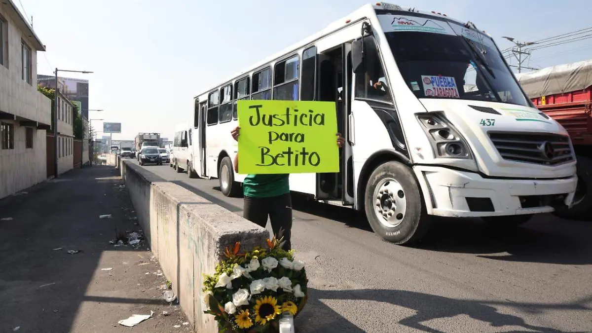 Exigen justicia para “Betito”, estudiante de la UNAM asesinado en la autopista México-Puebla