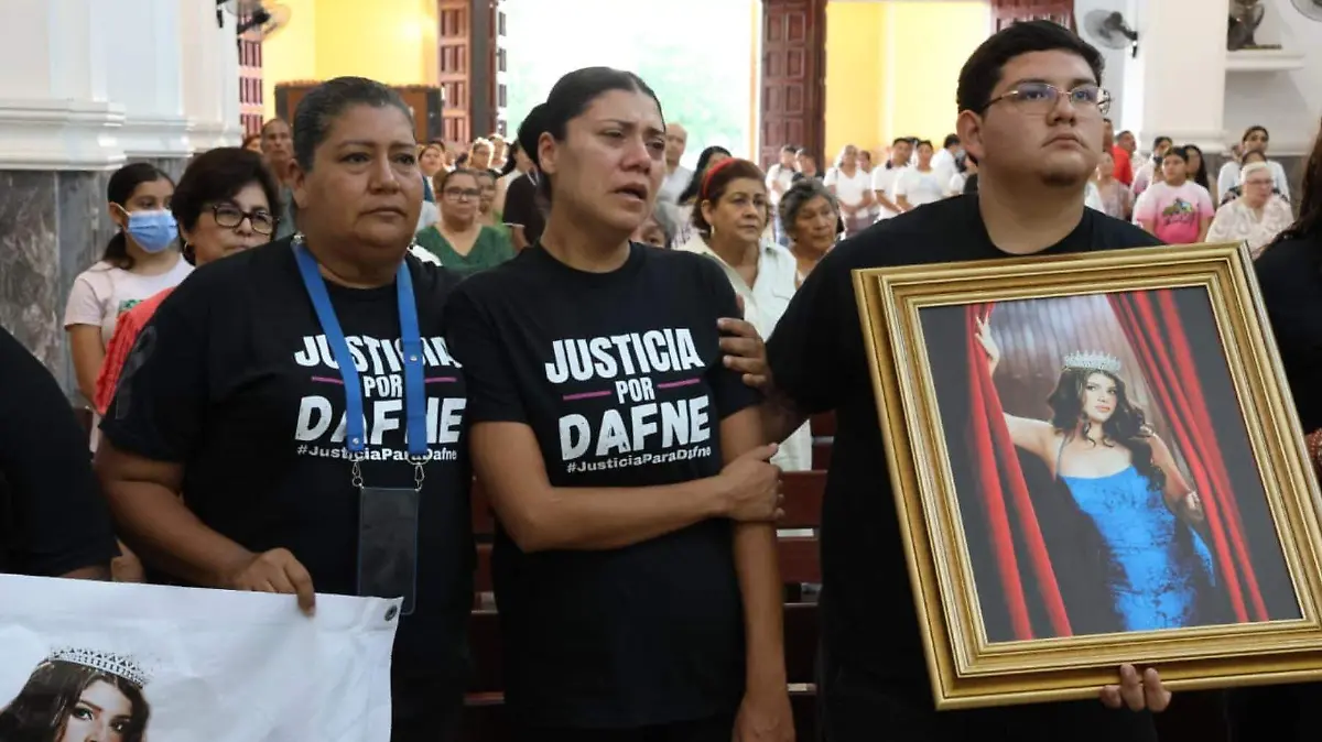 Misa y marcha pacífica en honor de Dafne en la catedral de El Mante: piden avance en las investigaciones