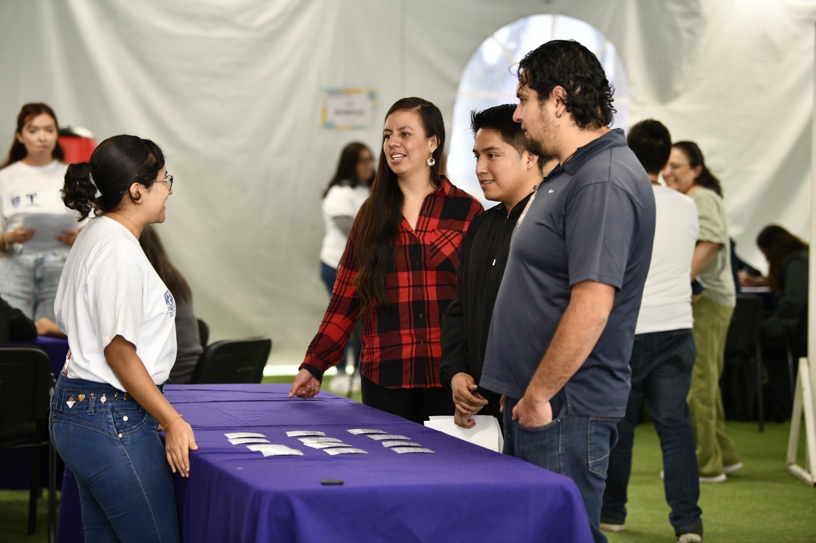 Impulsa IECM taller de haikú para fortalecer la educación cívica entre juventudes