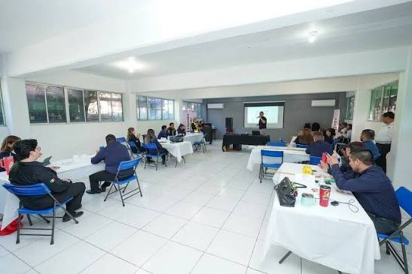 DIF Atizapán y Tec de Monterrey convocan a docentes a capacitación para fortalecer escuelas de paz