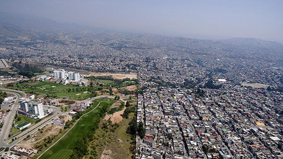 La desigualdad mantiene dividida a la Ciudad de México en dos realidades: Gloria Brito