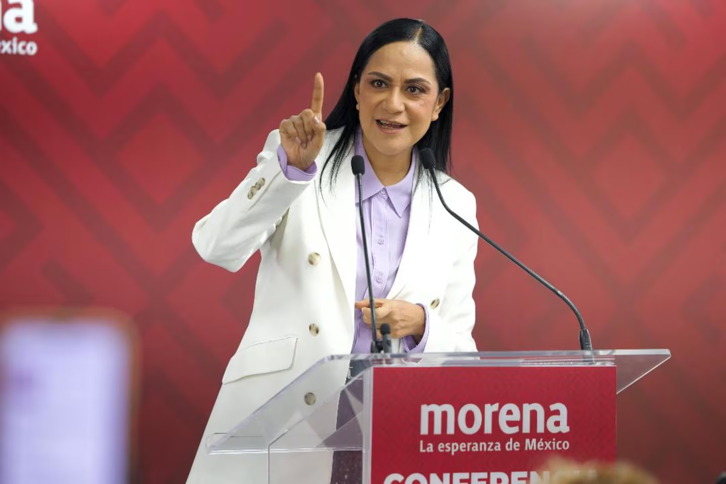 Morena abre proceso contra diputadas de Puebla por burlas hacia adultos mayores; piden sanciones