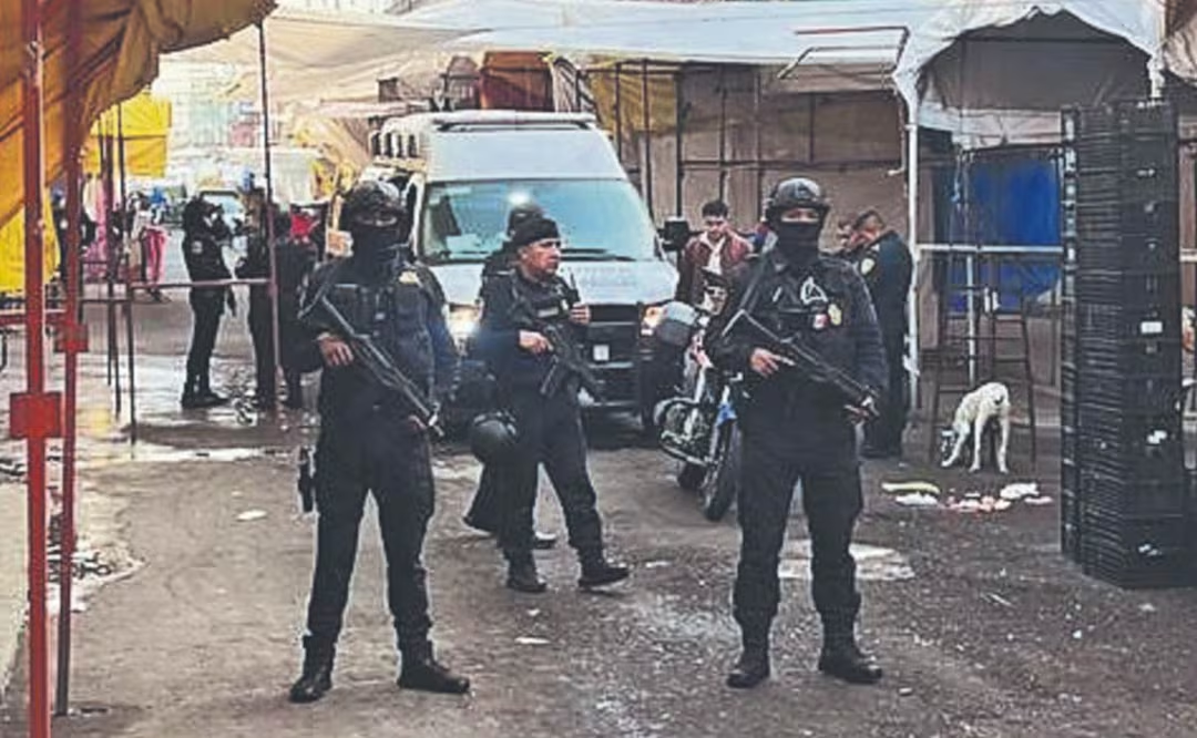 Hombre se resiste a asalto y lo apuñalan ocho veces en Tepito