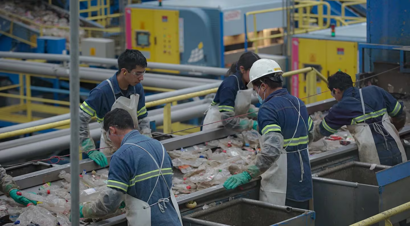 La UE impone a México gravámenes de 24.1 % a su ácido tereftálico para fabricar PET