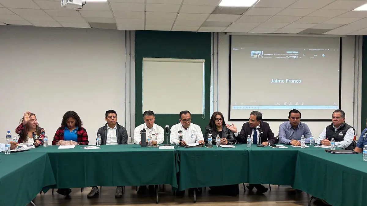 Sindicatos de educación media superior amenazan con paro nacional el 31 de agosto