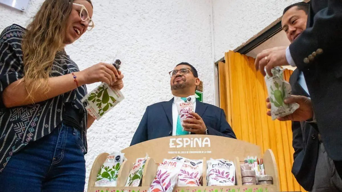 OXXO abre sus tiendas a productos de productores de la Ciudad de México