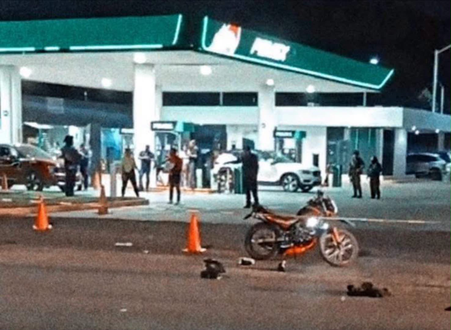Motociclista hiere con arma de fuego a presunto asaltante durante intento de robo en Chalco