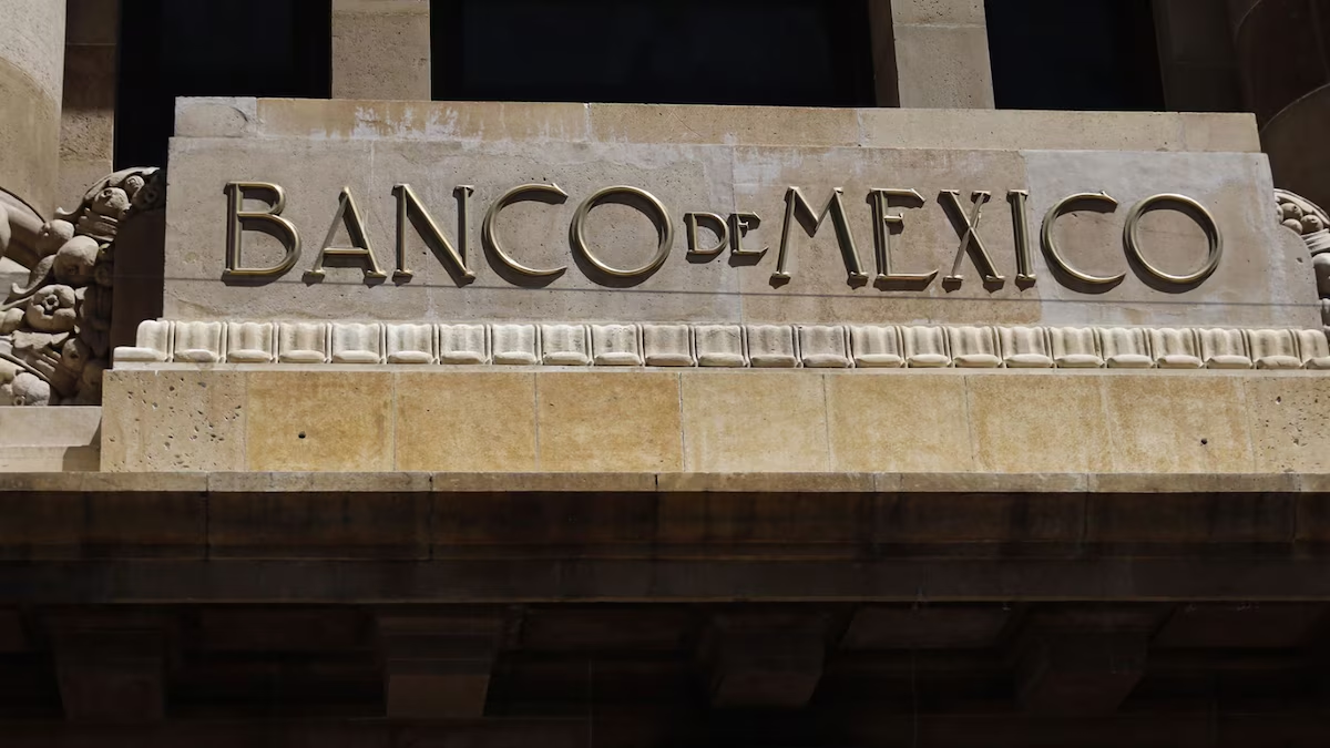 Banxico, sin ruta predeterminada para próximos ajustes a tasa de interés: Victoria Rodríguez