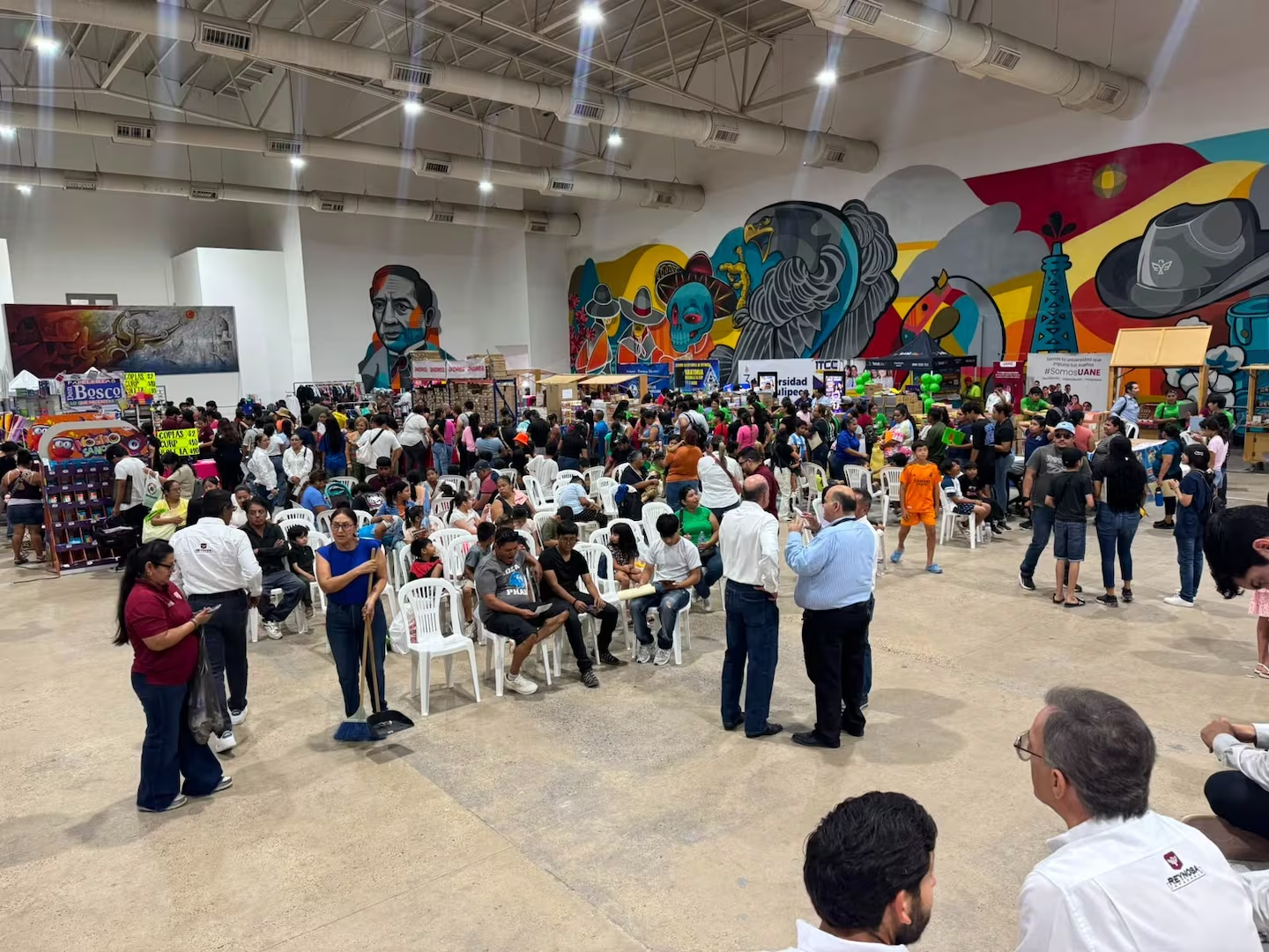 Profeco reúne a más de 200 mil personas en las Ferias de Regreso a Clases 2026