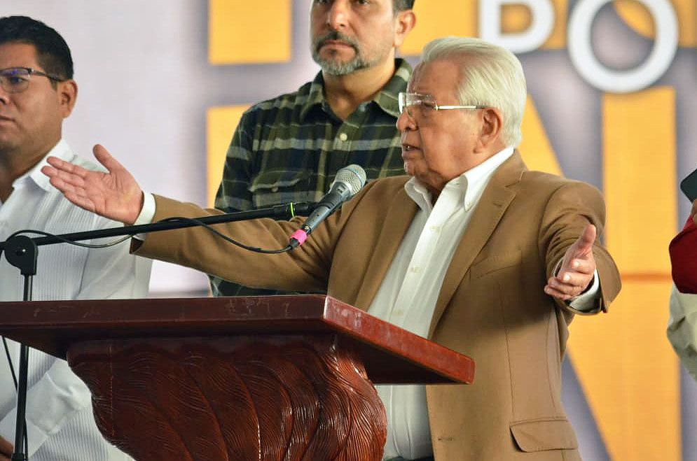El pueblo organizado y consciente puede conquistar el poder político para combatir la pobreza: Aquiles Córdova
