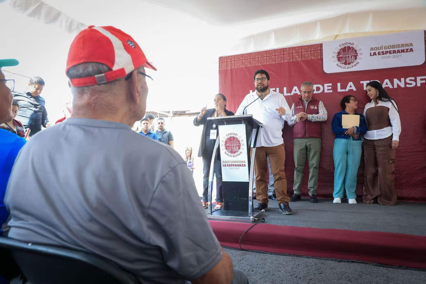 Naucalpan estrena sendero seguro y luminarias en La Raquelito