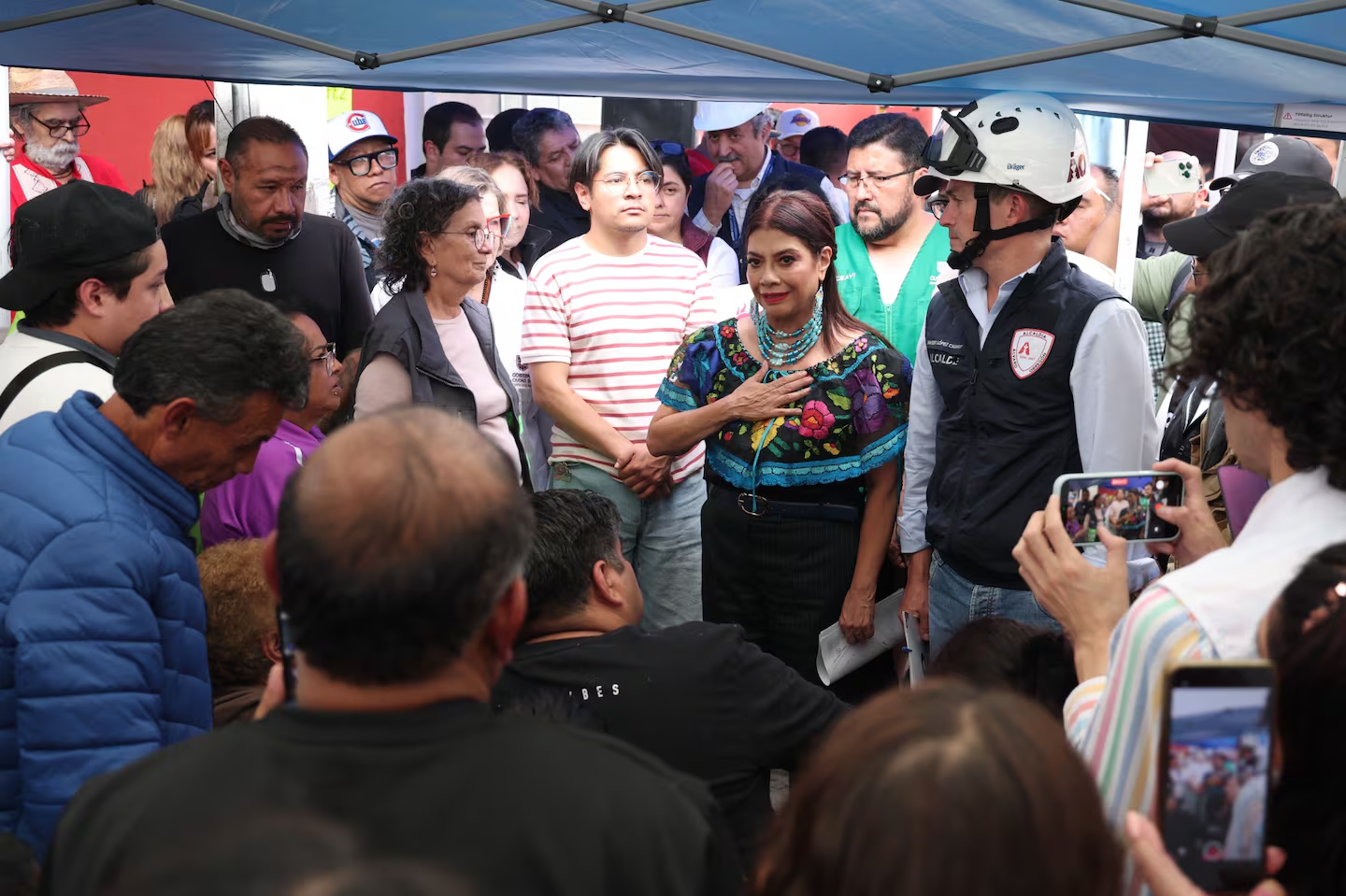 Tras explosión, GCDMX garantiza apoyo economico integral a familias afectadas en Minas de Cristo
