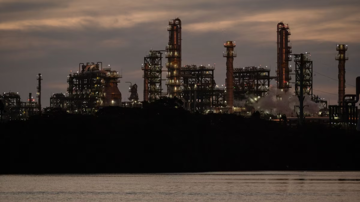 Refinería Olmeca lidera producción de combustibles en México; aportó 27% del total en julio