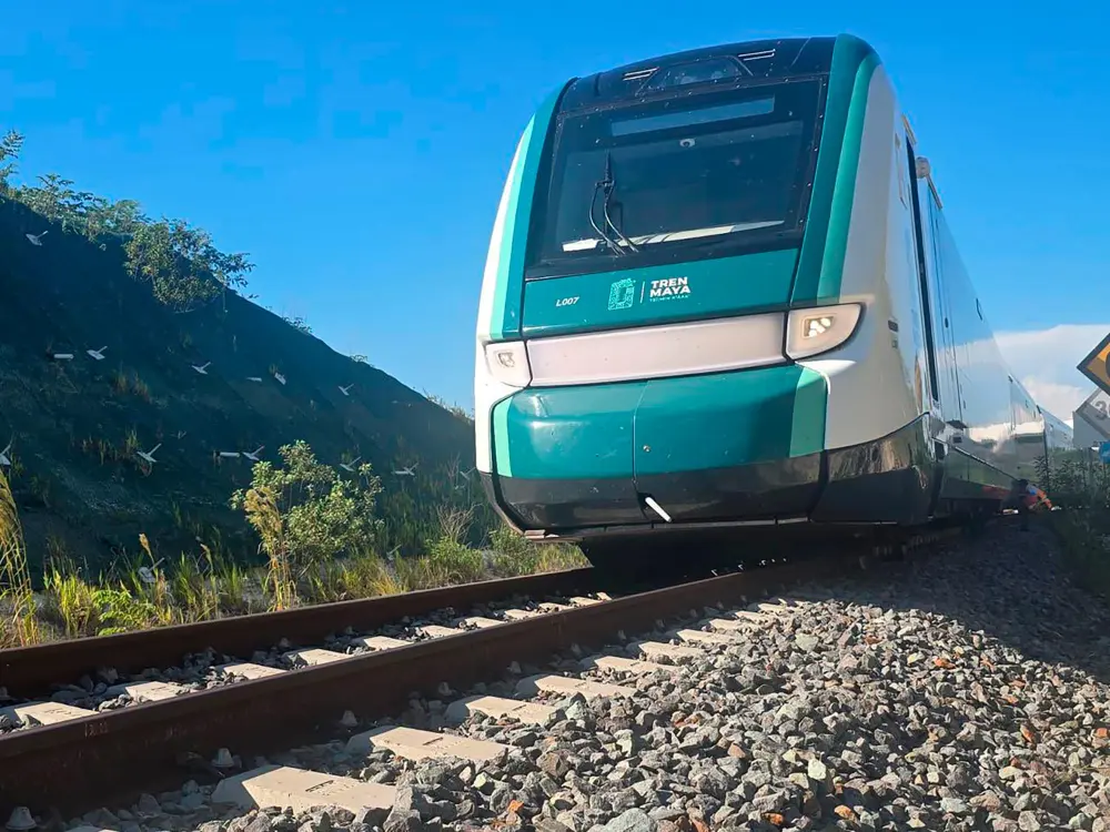 Tren Maya sufre nuevamente un percance de vía en la ruta Cancún-Palenque