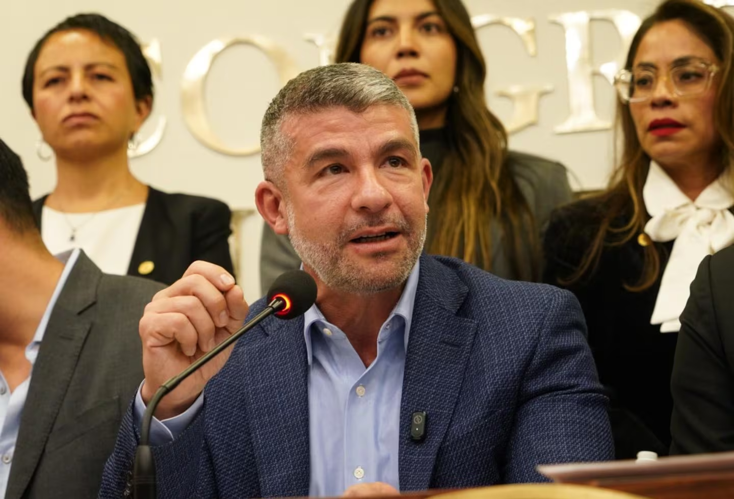 “Es una tontearía que quieran despedazar el Bosque de Chapultepec con el museo militar”, declara Tabe