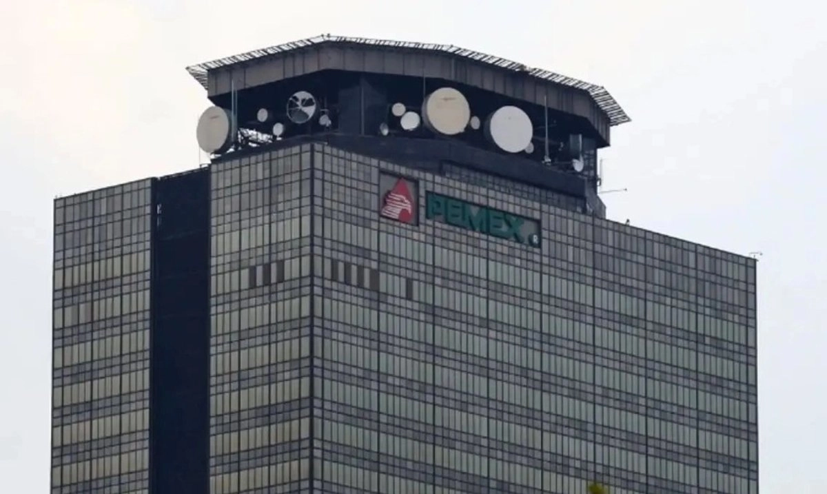 Pemex y Woodside Energy firman acuerdo para explorar y producir hidrocarburos