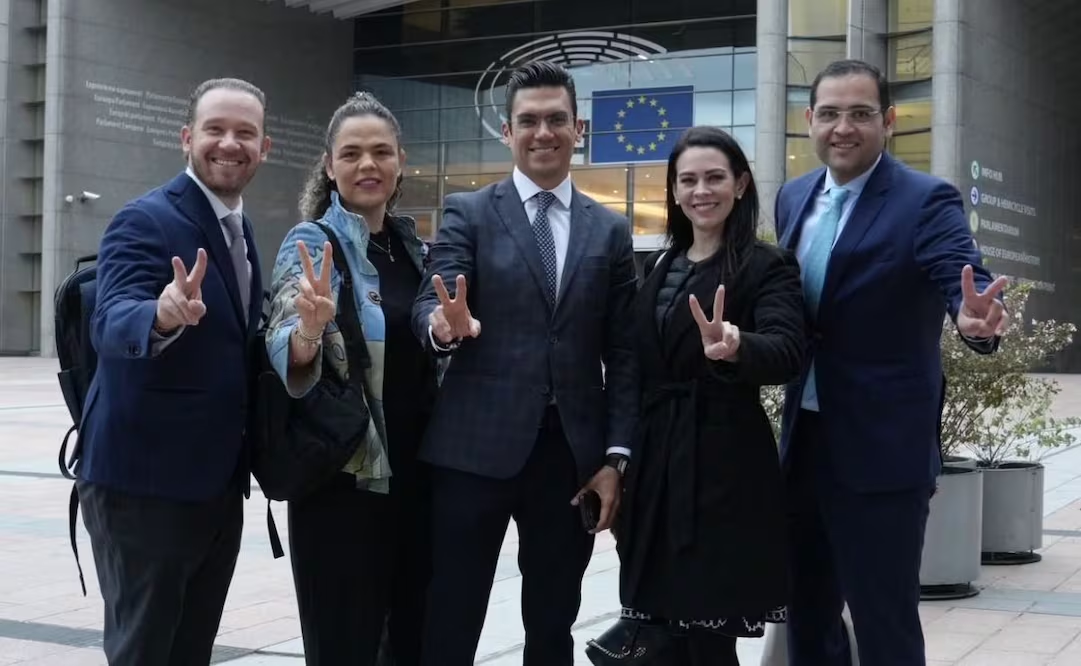 Diplomacia parlamentaria del PAN lleva ante la Comisión Europea la crisis del hostigamiento y espionaje digital  a periodistas en México