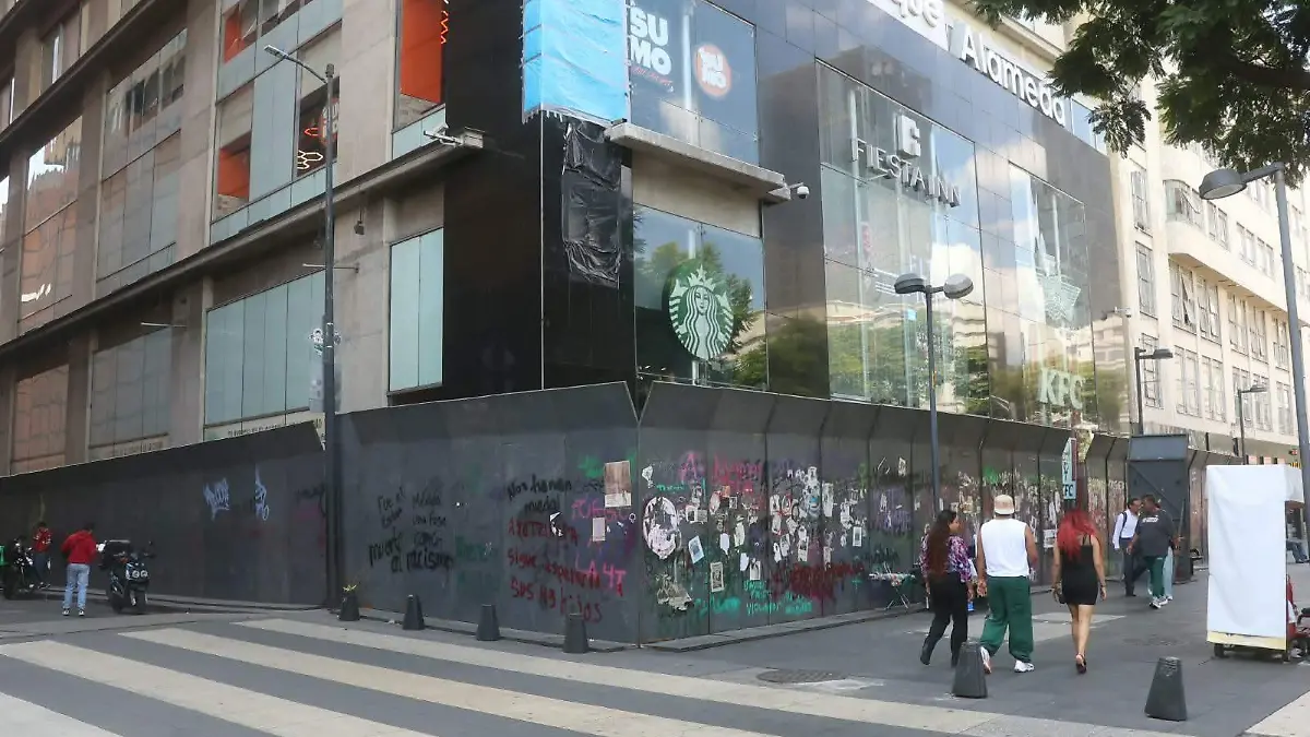 Comerciantes del Centro Histórico alertan por pérdidas de hasta 300 mdp al día ante nuevas marchas