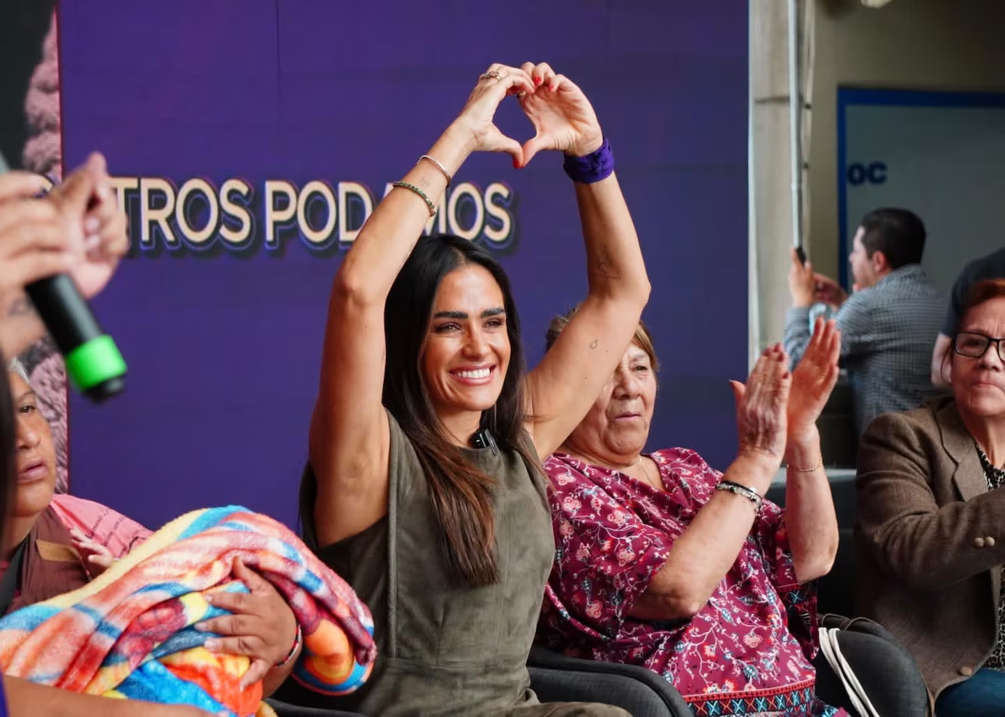 Entregan “Tarjeta Violeta” a mil mujeres cuidadoras de Cuauhtémoc