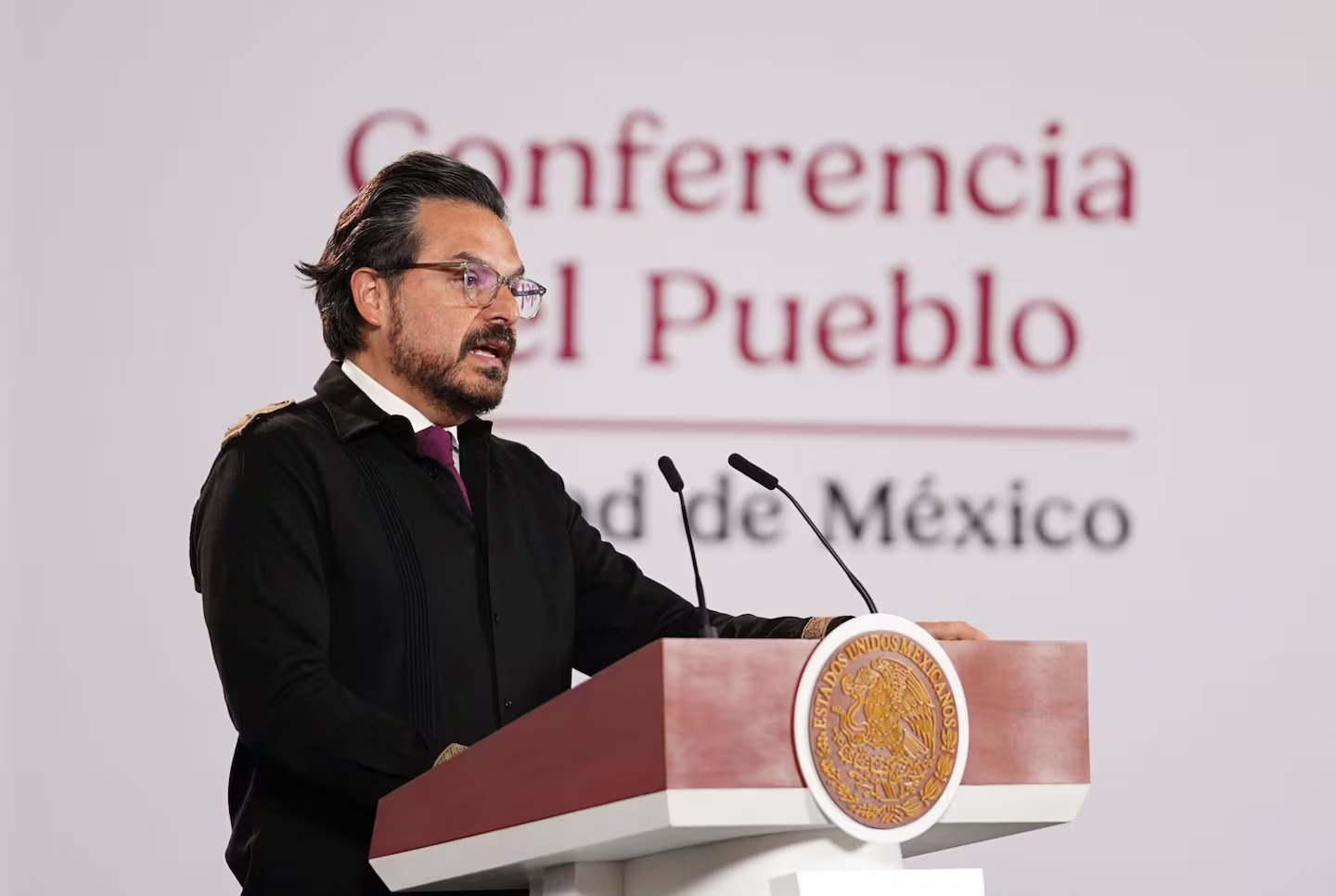 Coordenadas Políticas /Martín Aguilar /Un gobierno corrupto y un funcionario inepto