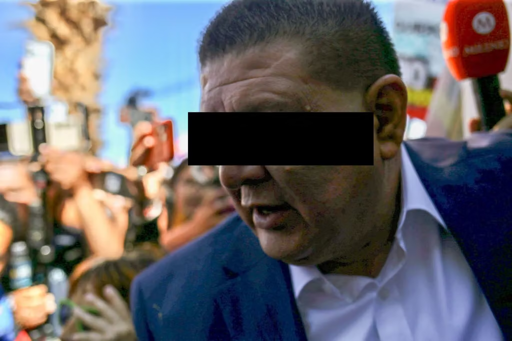 Coordenadas Políticas /Martín Aguilar /Todo cabe en un jarrito sabiéndolo acomodar