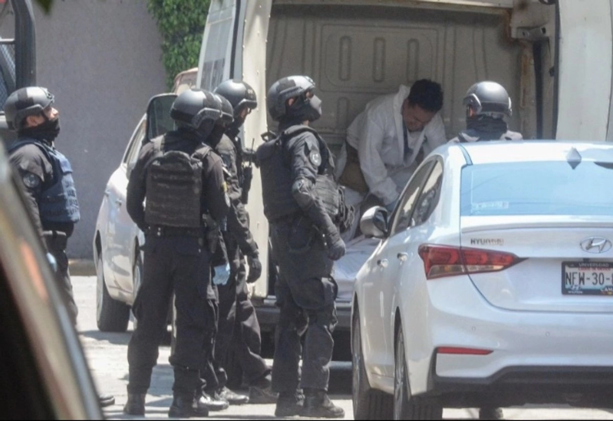 Matan a conductor en calles de Xochimilco; sicarios escaparon en motocicletas
